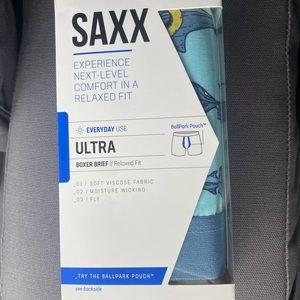 Saxx Mens Ultra Medium Boxer Brief